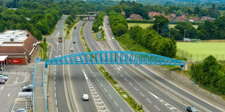 A24 Broadbridge Heath Foot_Cyclebridge2